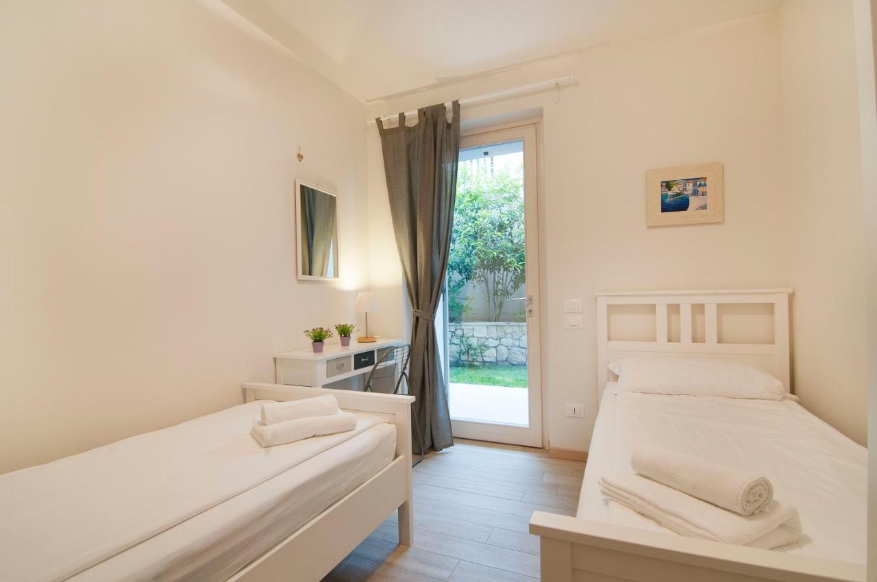 Villa Kiara Torri Del Benaco Zewnętrze zdjęcie