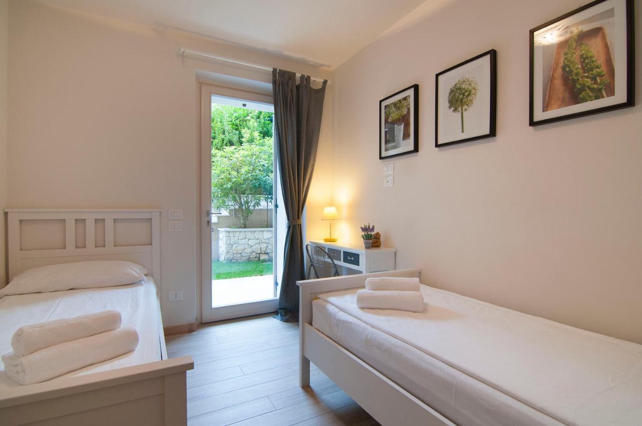 Villa Kiara Torri Del Benaco Zewnętrze zdjęcie