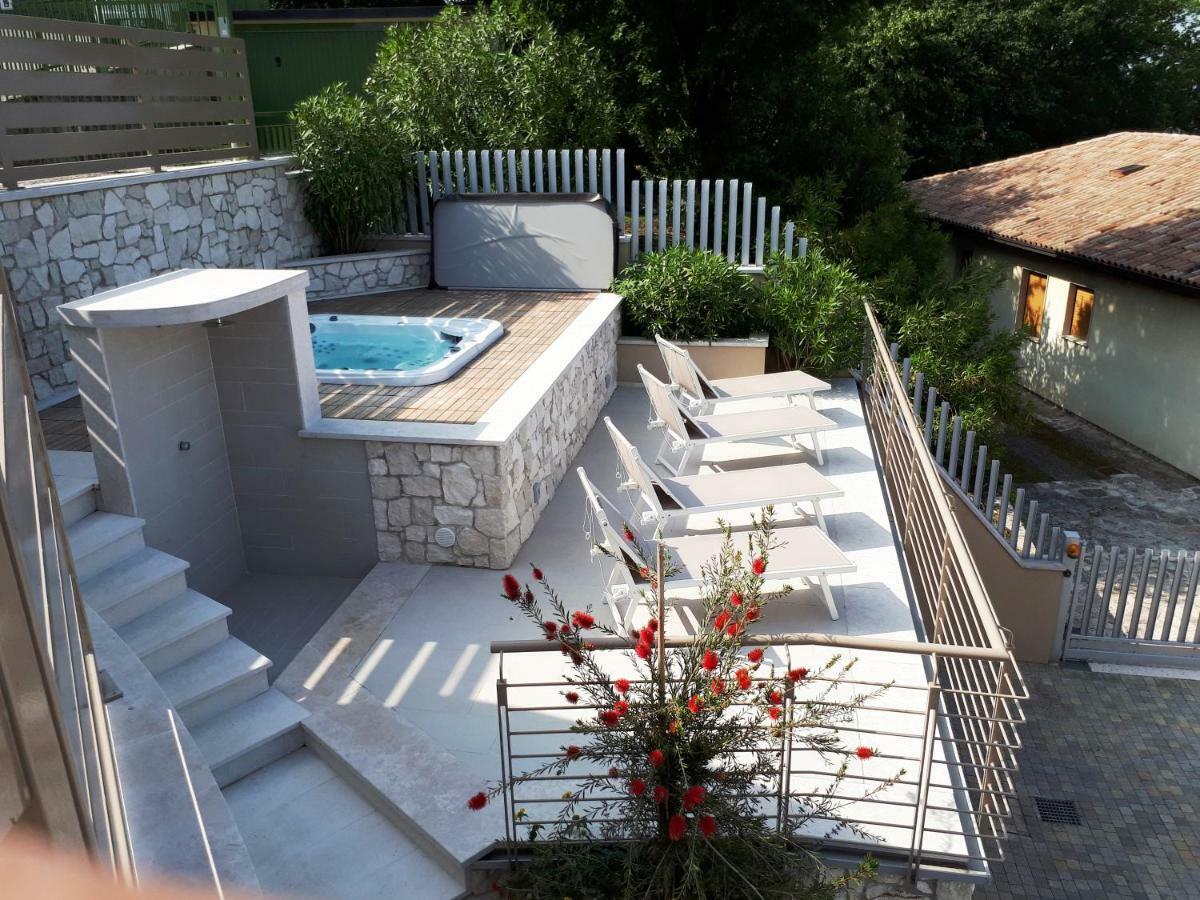 Villa Kiara Torri Del Benaco Zewnętrze zdjęcie